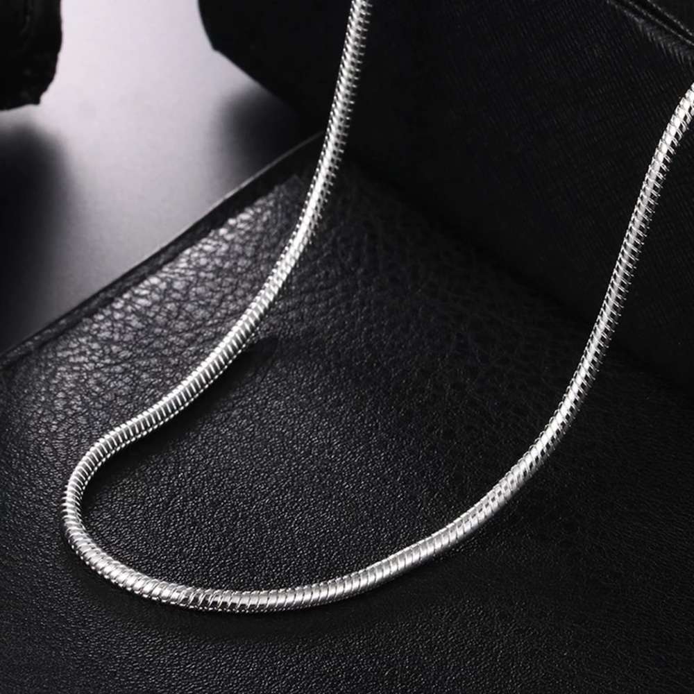 925 Silver Snake Chain Necklace - Picture 4 of 4
